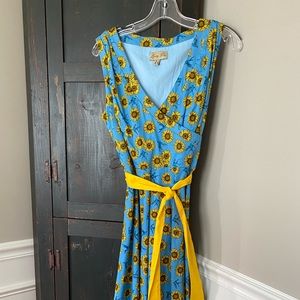 Lindy Bop size 8 Sunflower Dress New without tags